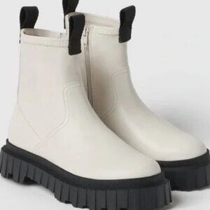 NWT Kids Zara Lug Sole Ankle Boots